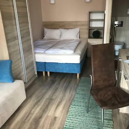 Pokoje I Apartamenty 