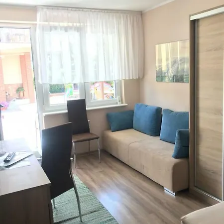 Pokoje I Apartamenty 